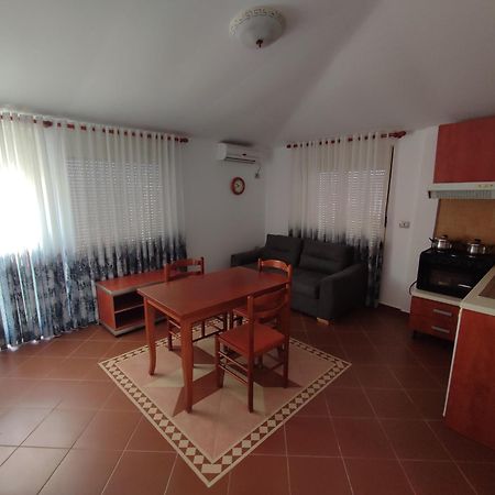 Summer Gate Apartment Sarande Exterior photo