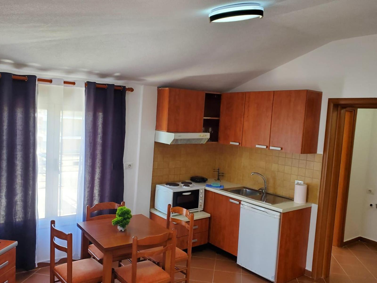 Summer Gate Apartment Sarande Exterior photo